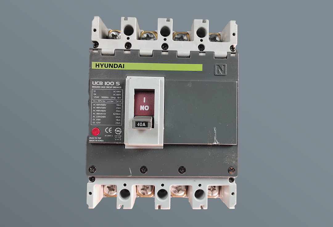 HYUNDAI 4P THREE-PHASE UCB 100S 40A AC~DC MCCB BREAKER IN PAKISTAN - Image 2