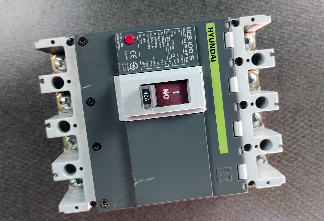 Hyundai 40A AC MCCB Breaker